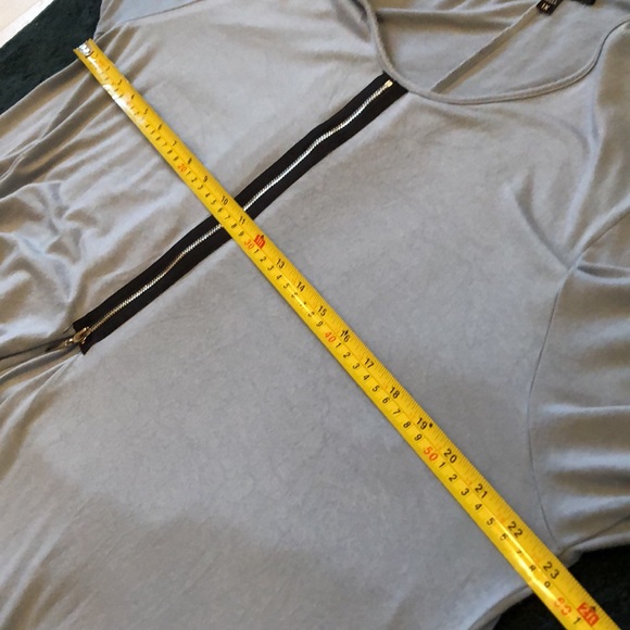 ⭐️ Comfy steel blue with zipper detail, asymmetrical long-sleeve tunic - Picture 10 of 10